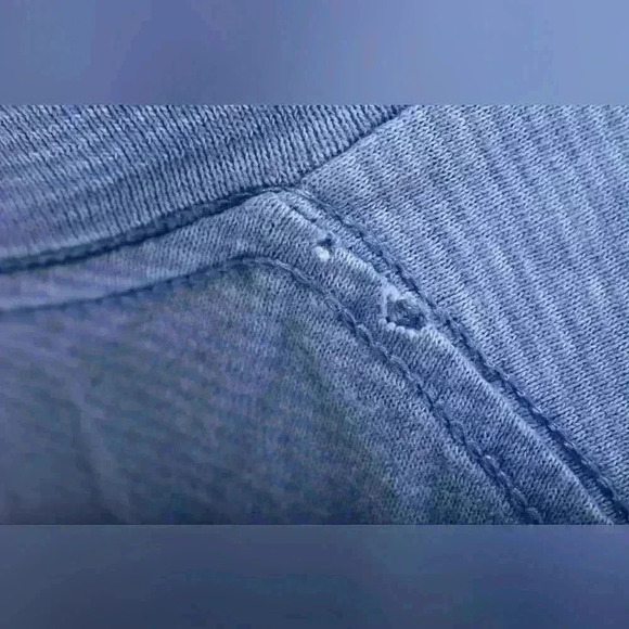 1992 QUEBEC NORDIQUES NHL Blue Single Needle Trench Ultra Tee Shirt Large USA - Picture 11 of 15